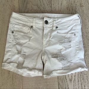 White American Eagle Jean Shorts Size 2
